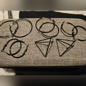 BONUS GIFT- 5 Pair Earring Set